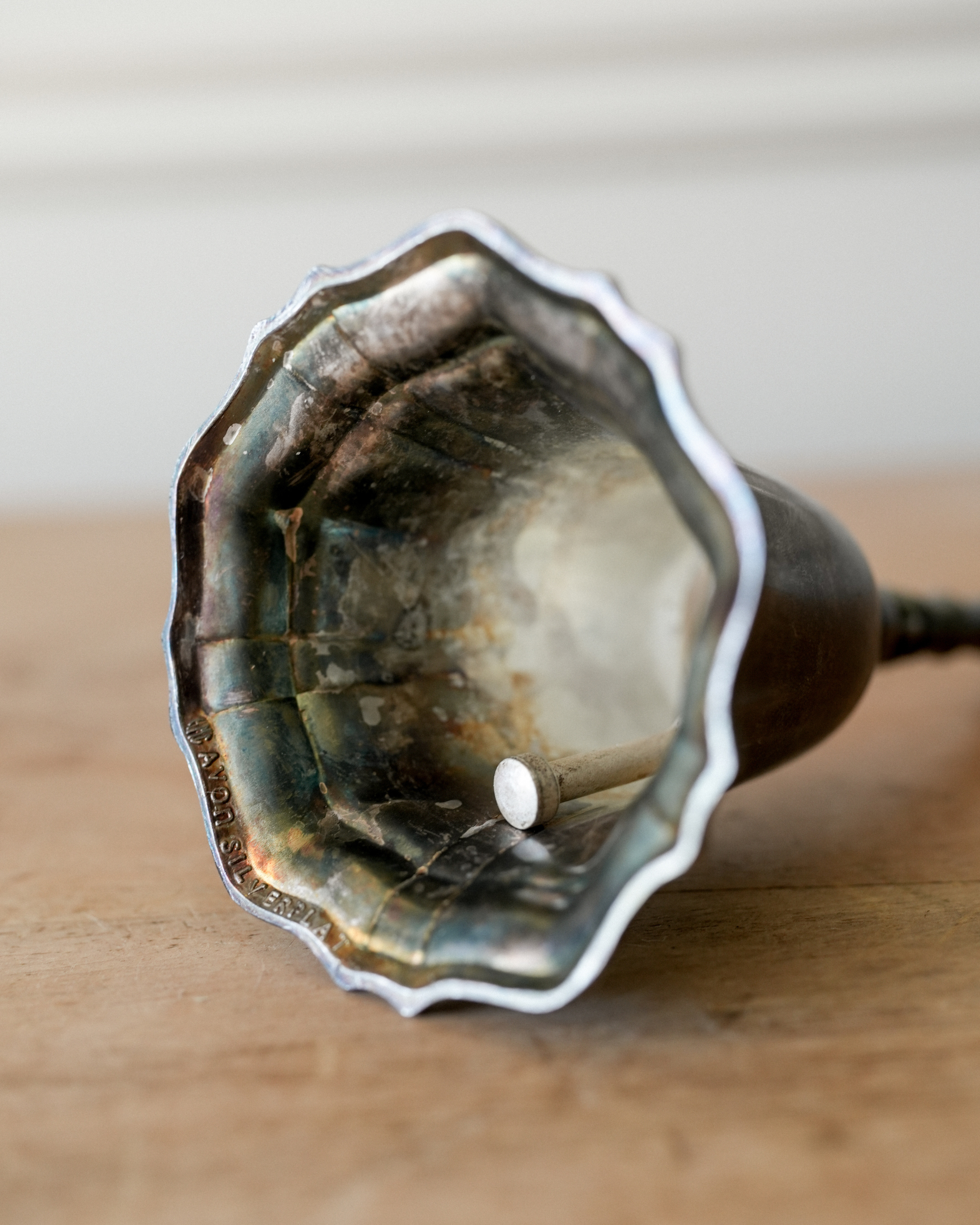 Mother's Bell No. 04