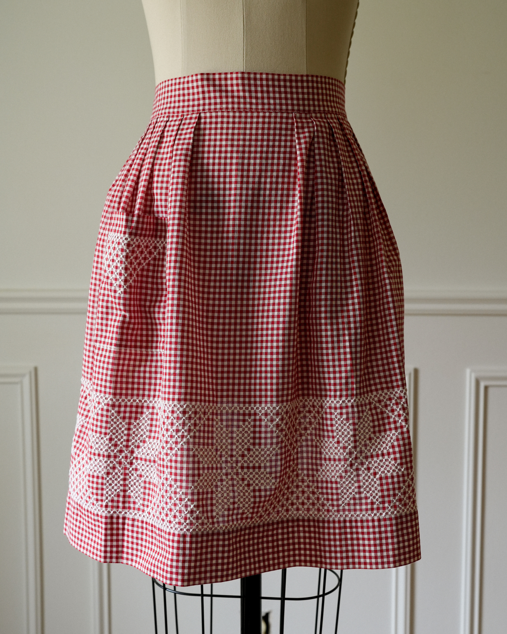 Cross-stitch Apron