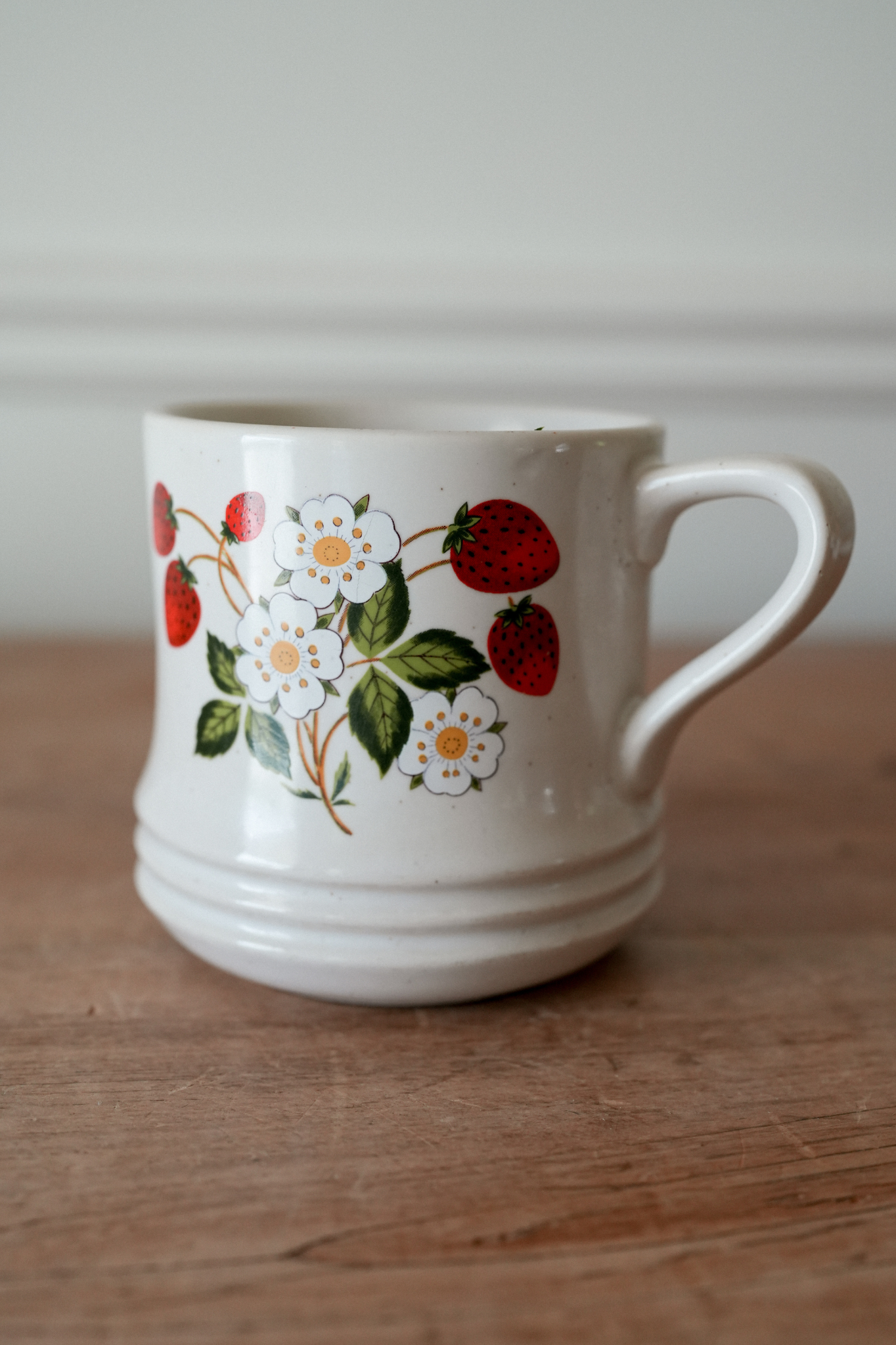 Vintage Strawberries & Cream Stoneware Mug